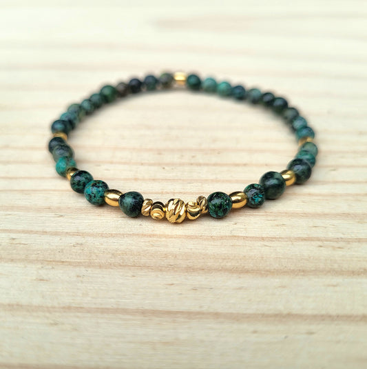 Bracelet perles naturelles & dorées à l'or fin, Pierre Turquoise Africaine semi-précieuse /Bijou élastique fait main femme, Cadeau bien être