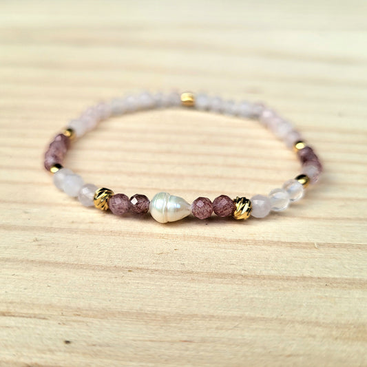 Bracelet perles naturelles & dorées à l'or fin, Pierre Quartz fraise-rose semi-précieuse / Bijou élastique fait main femme, Cadeau bien être
