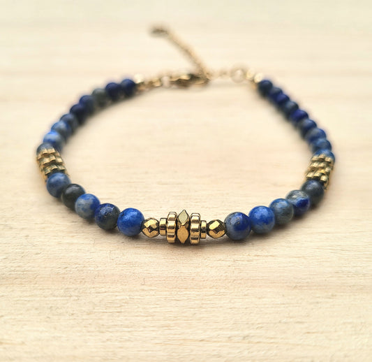 Bracelet pierre naturelle Lapis Lazuli – Bijou femme doré à l’or fin – Fermoir acier inoxydable – Cadeau énergétique lithothérapie