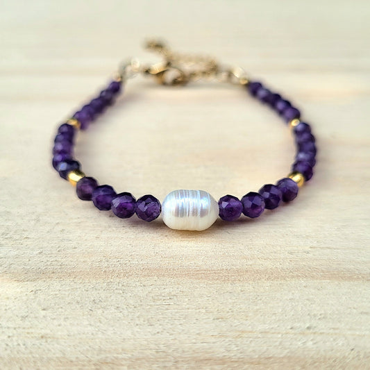 Bracelet pierre naturelle Amethyste – Bijou femme doré à l’or fin – Fermoir acier inoxydable – Cadeau énergétique lithothérapie